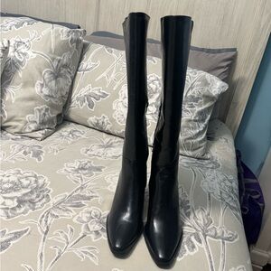 Elegant Black Women's Boots